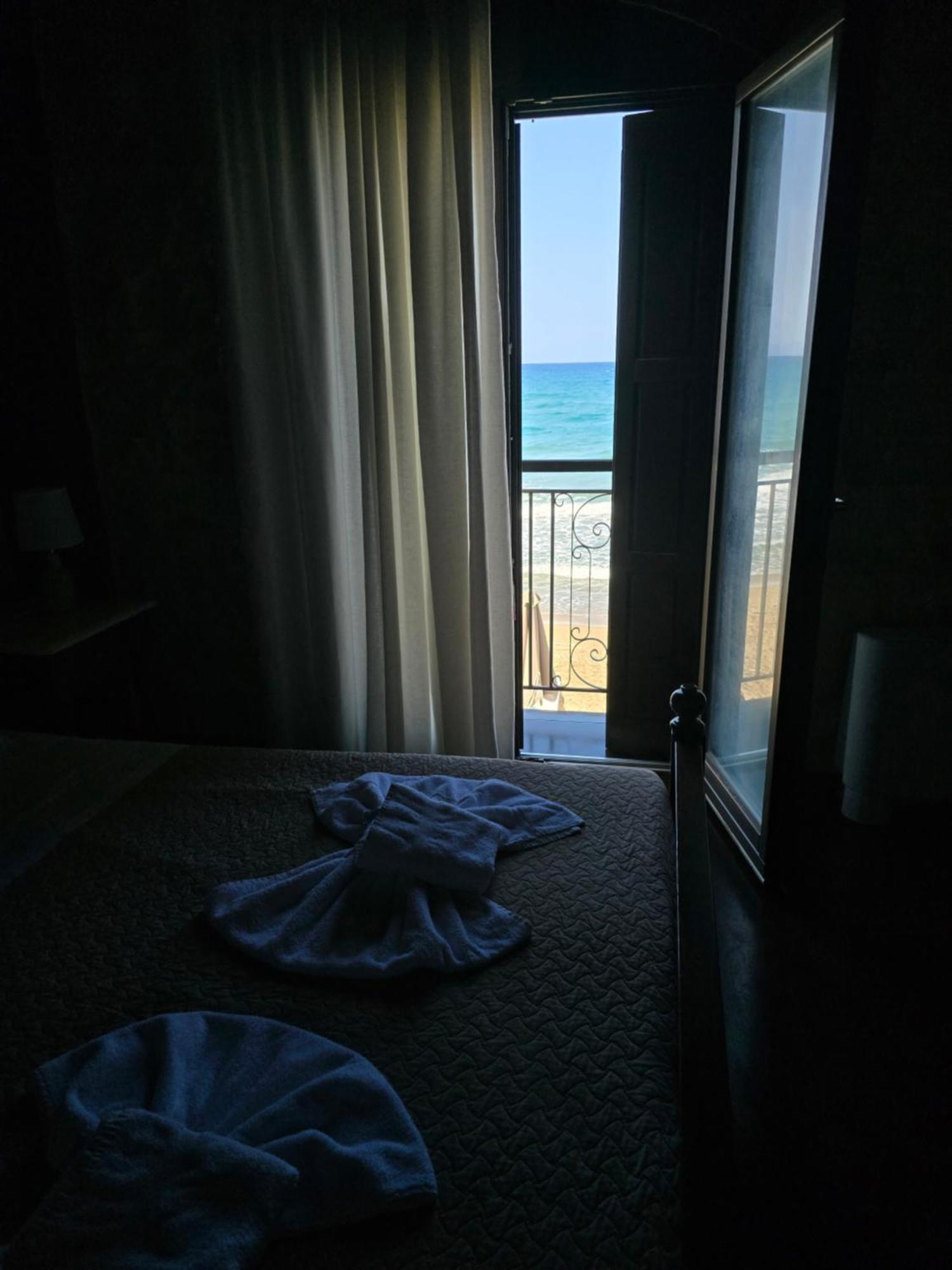 Volakas Beachfront Suites Rethymno Exterior foto